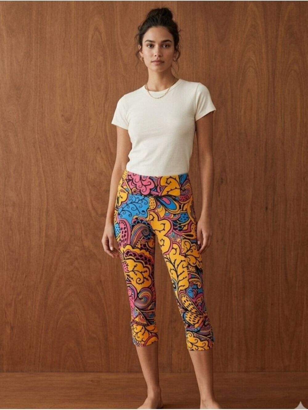 Satva 95% Organic Cotton Capri Leggigs, Bright Print ,Large ,Read Measurements
